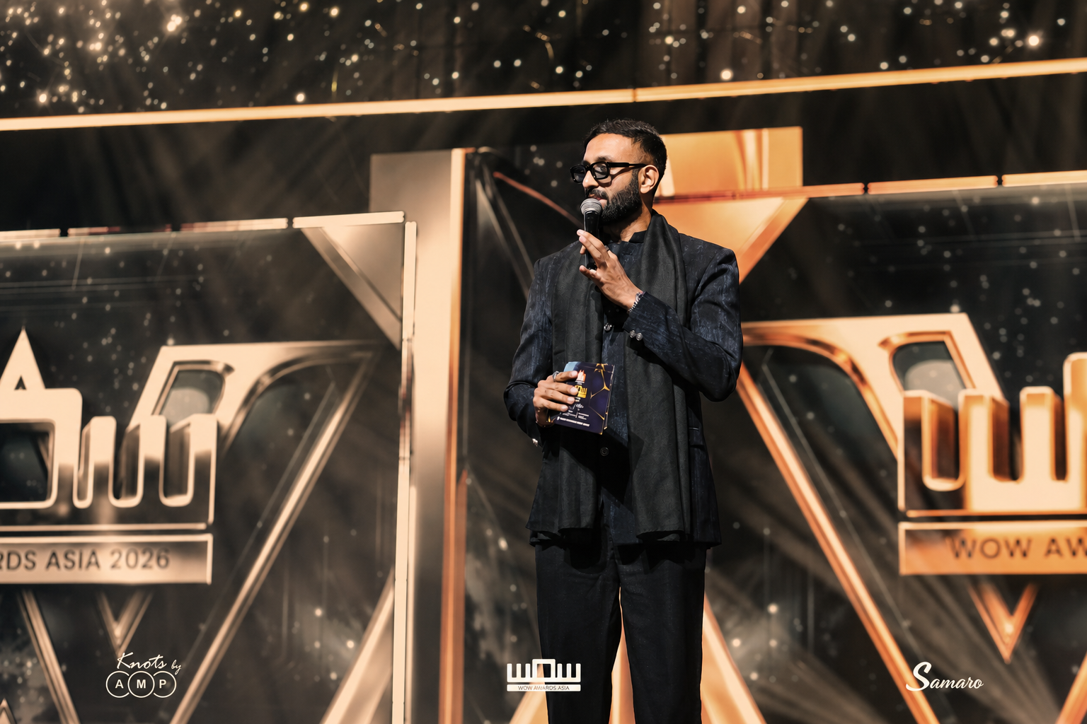 Vishaal hosting at WOW Awards Asia